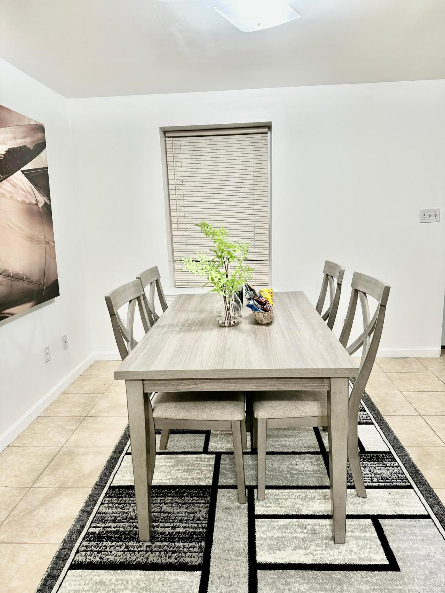 Cozy Evergreen Apartment By Newark Airport Екстериор снимка