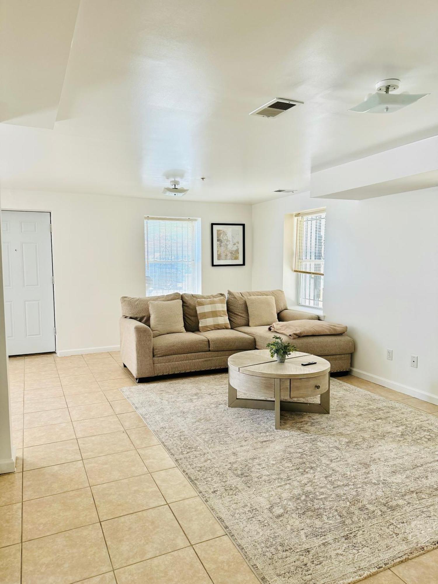 Cozy Evergreen Apartment By Newark Airport Екстериор снимка
