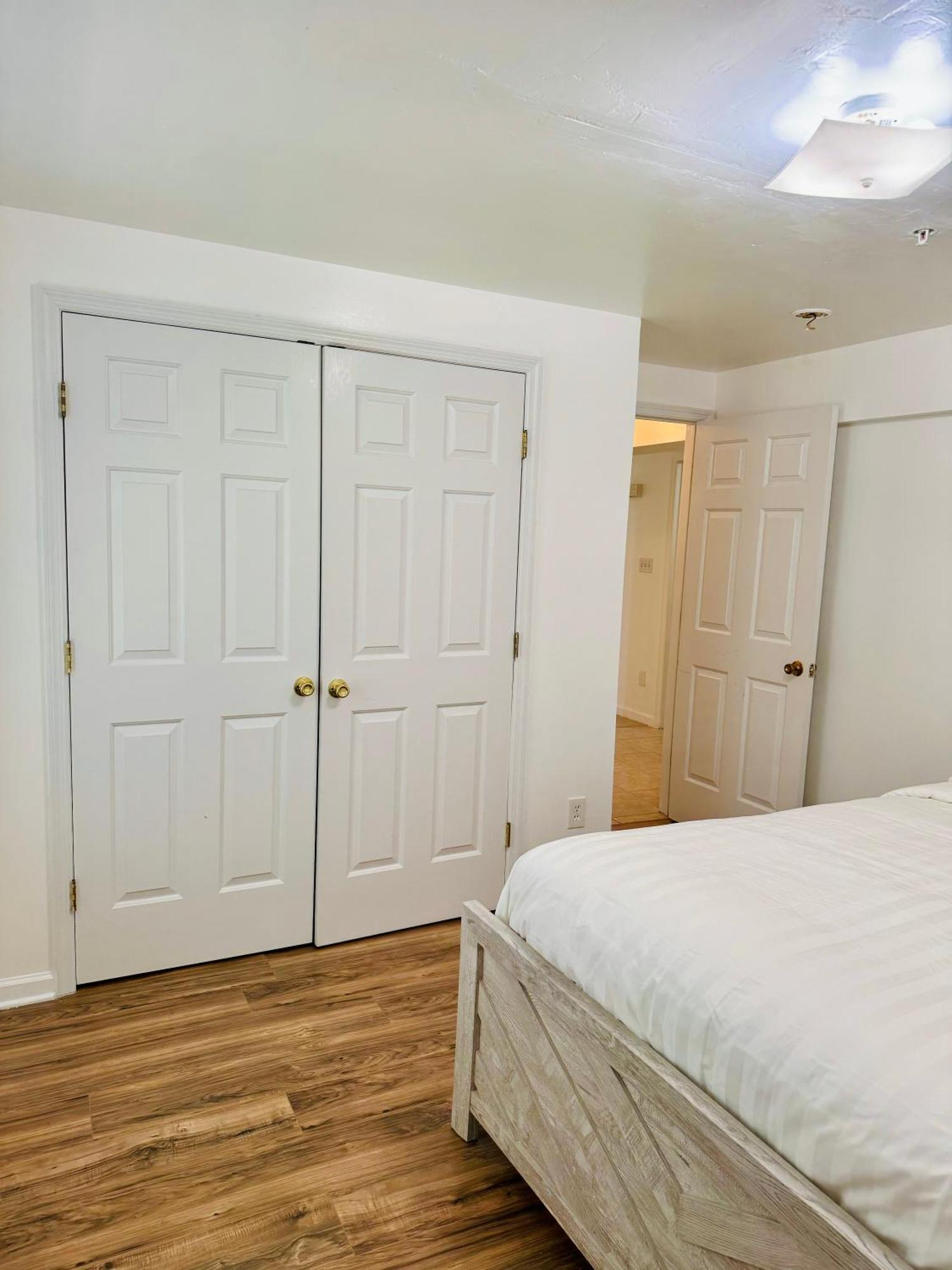 Cozy Evergreen Apartment By Newark Airport Екстериор снимка